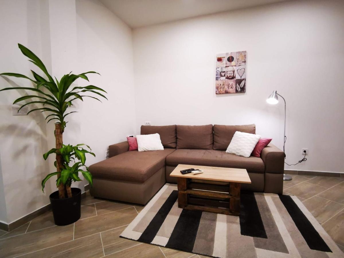 Apartment Dante Fažana Eksteriør bilde